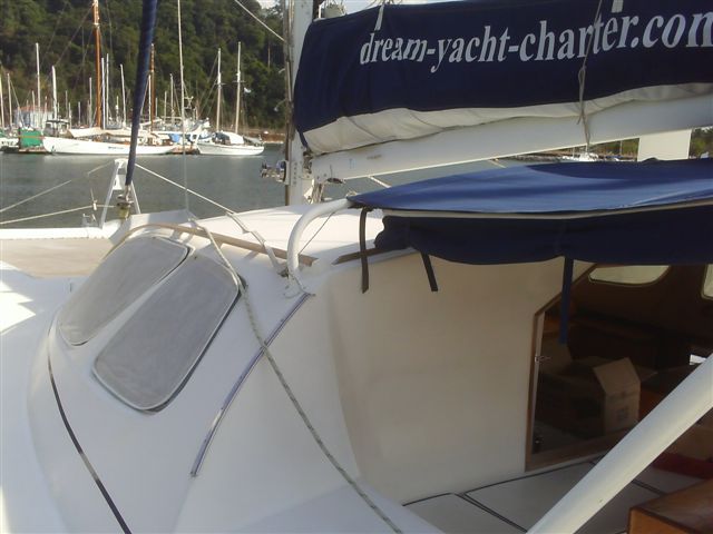 Used Sail Catamaran for Sale 1999 Catana 471 Deck & Equipment